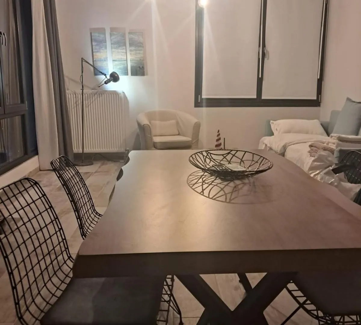 Ellis Apartments Salonic