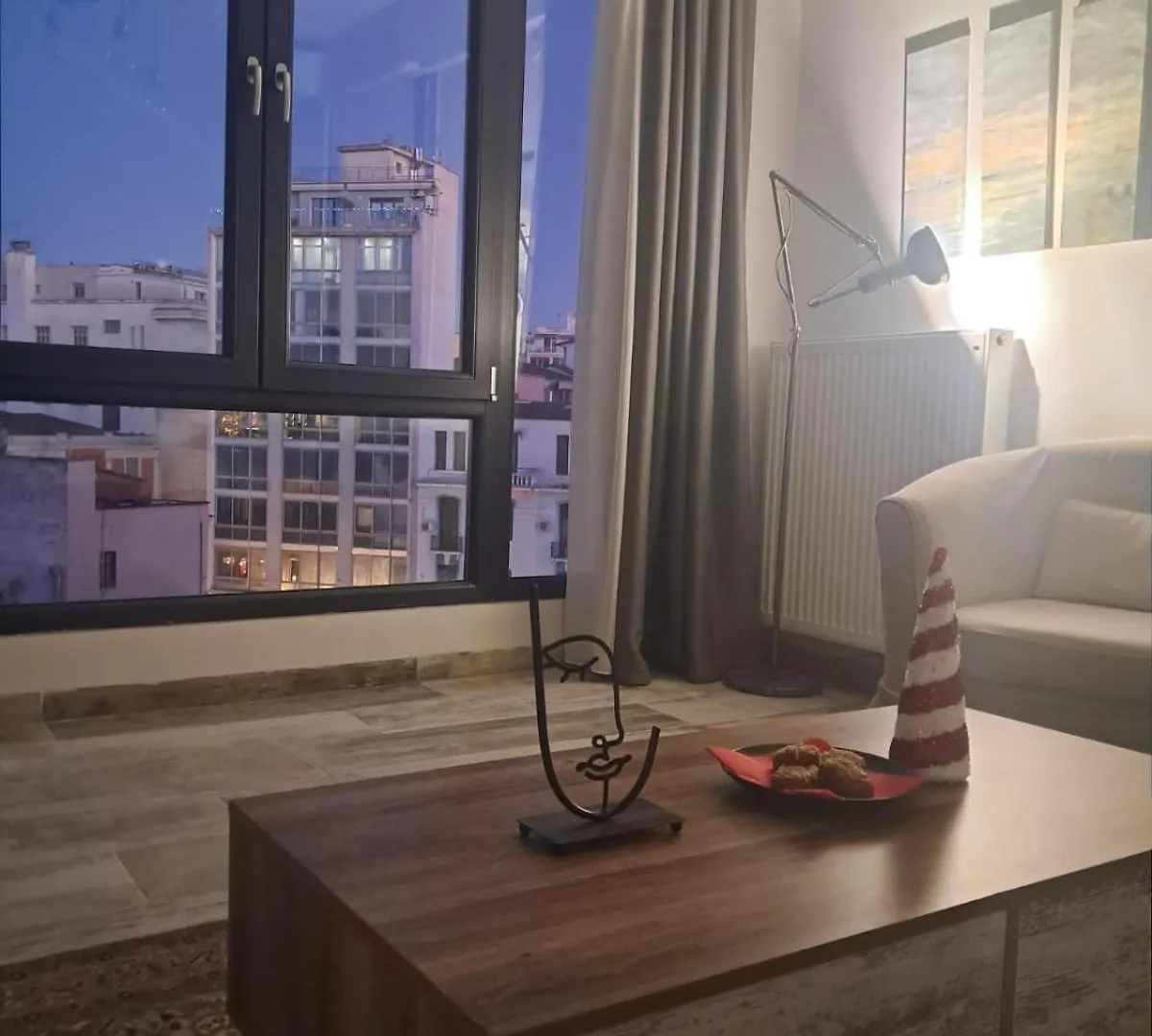 Ellis Apartments Salonic
